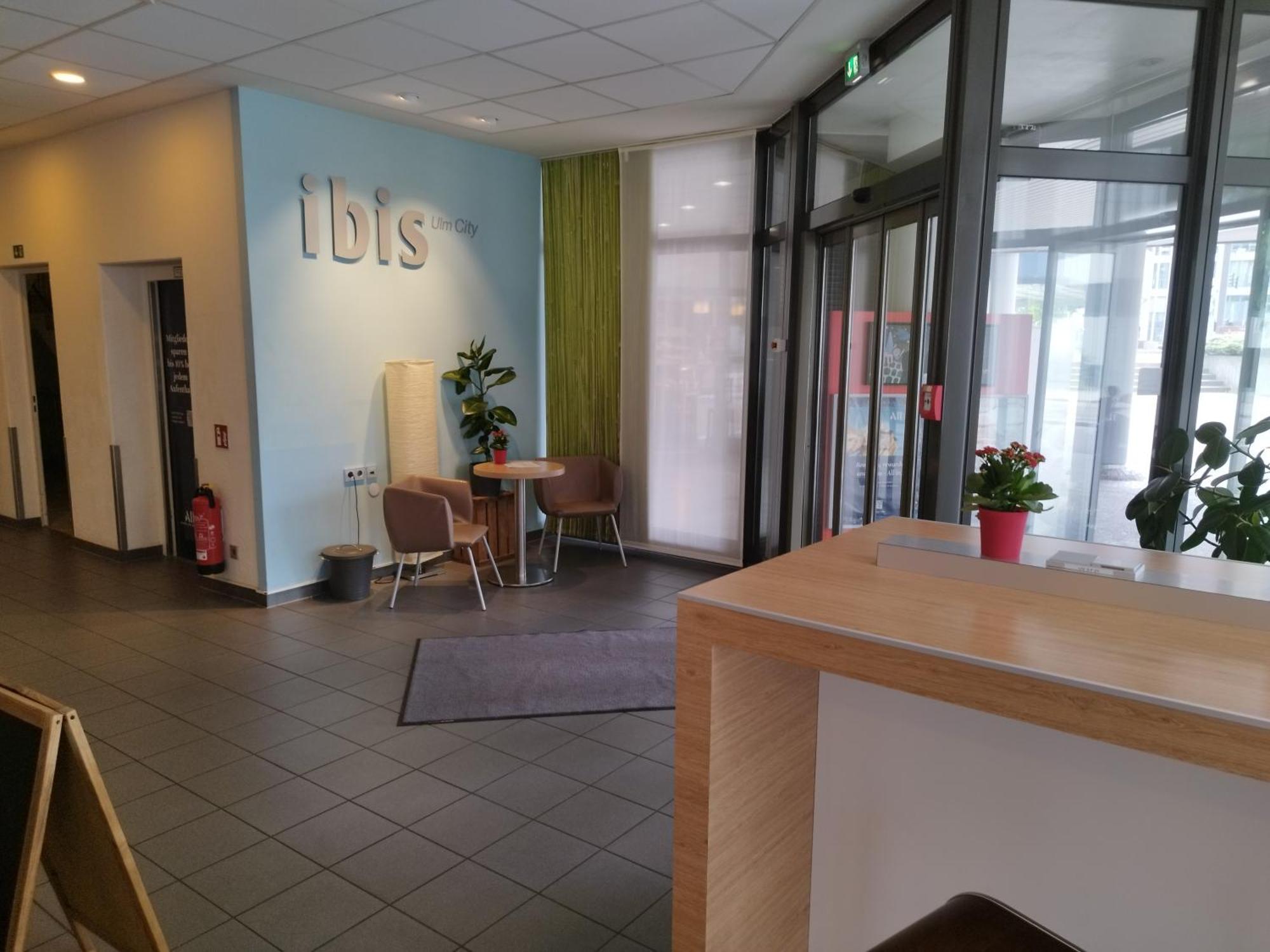 Ibis Ulm City Exterior foto